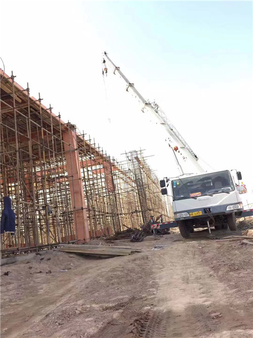 许昌市25 吨、50 吨吊车怎么选？多大重量 / 半径适合对应车型？